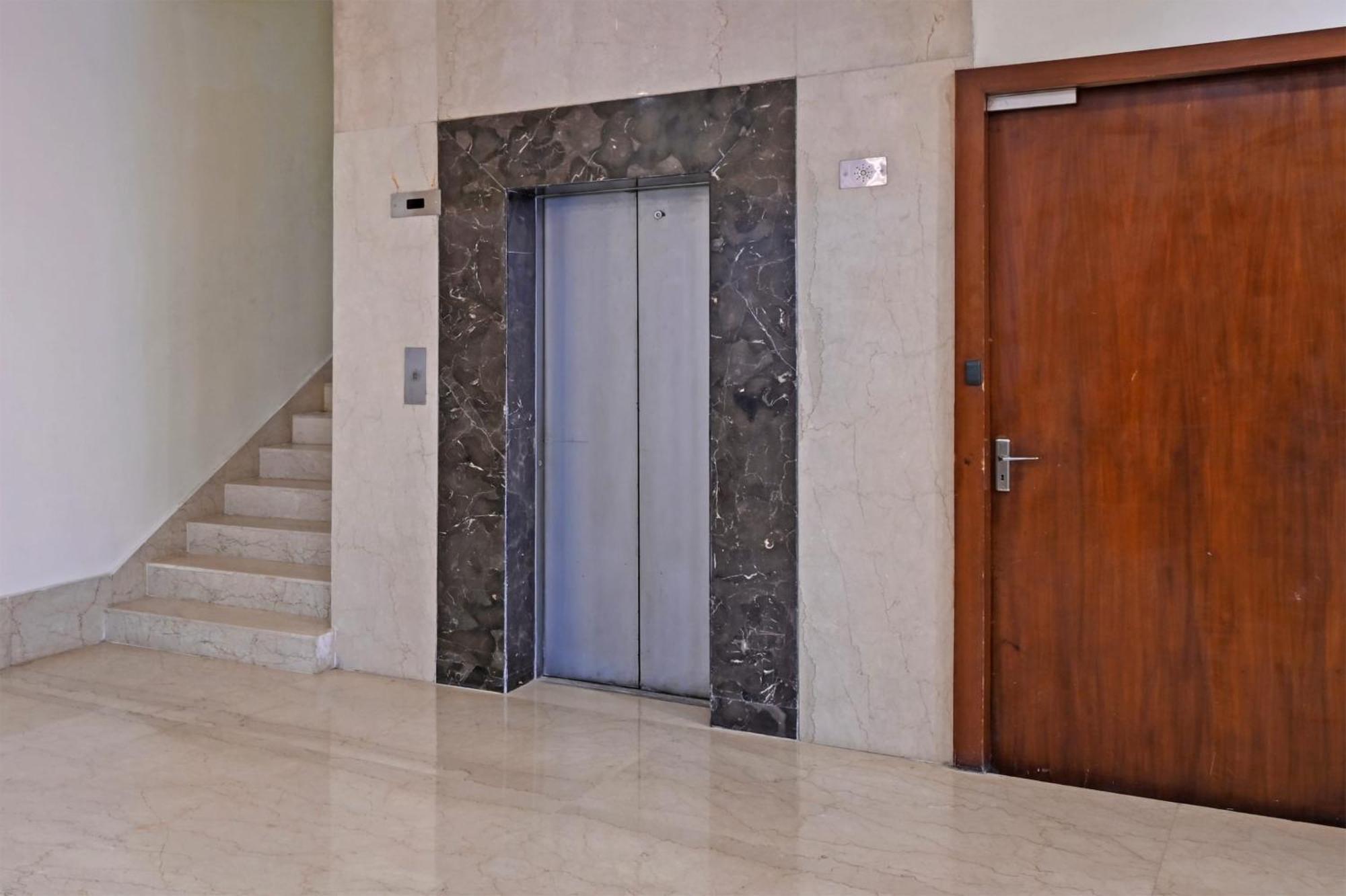 Palette Madhapur Hotel Hyderabad Exterior photo