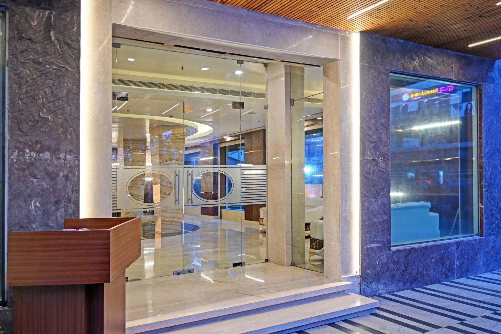 Palette Madhapur Hotel Hyderabad Exterior photo